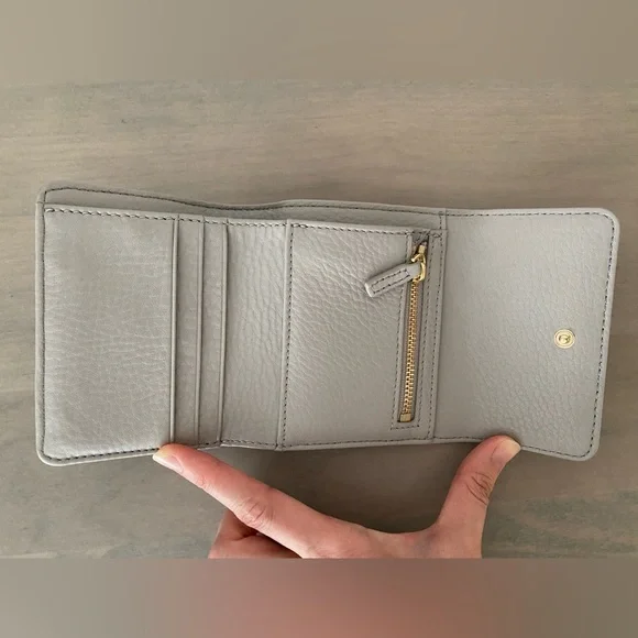 Tory Burch Tri-Fold Bryant Mini Wallet NWT - Picture 6 of 8